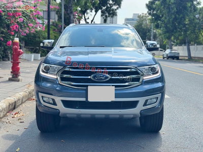 Xe Ford Everest Titanium 2.0L 4x2 AT 2018