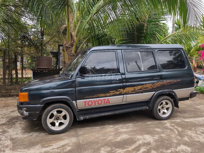 Toyota Zace 8 chỗ Xanh đậm Số sàn