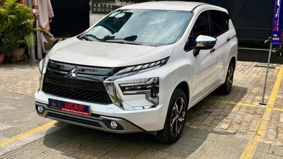 Mitsubishi Xpander Premium 2025 Trắng