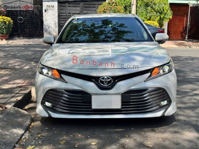 Xe Toyota Camry 2.0G 2021