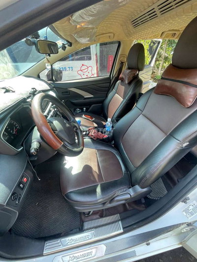 Mitsubishi Xpander 2021 Trắng