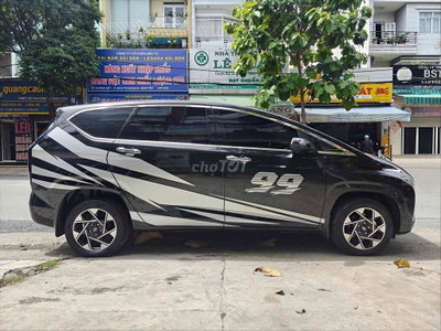Hyundai 2022 Đen 105000 km