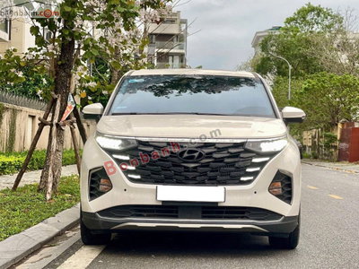 Xe Hyundai Custin Cao Cấp 1.5T 2025
