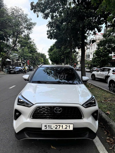 TOYOTA YARIS CROSS HYBRID 2024 SIÊU LƯỚT