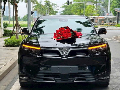 VinFast VF9 - XE SẴN GIAO NGAY-TƯ VẤN TRỌN GÓI