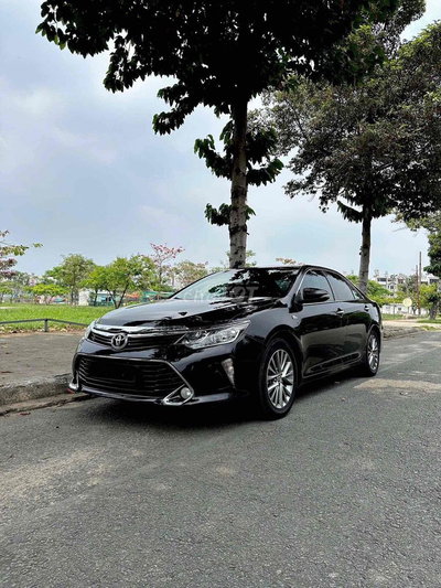 Toyota Camry 2018 2.5Q Đen