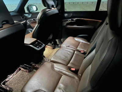 Volvo XC90 2022 - 22000 km
