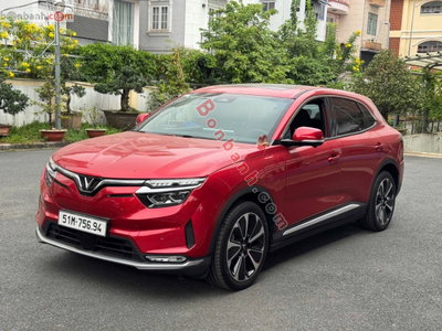 Xe VinFast VF8 Plus AWD 2025