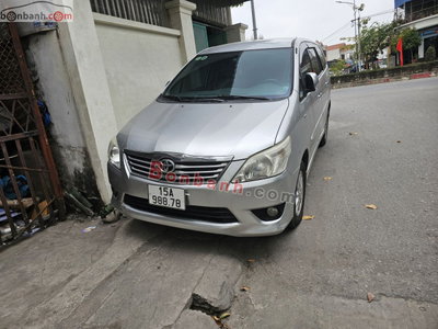 Xe Toyota Innova 2.0G 2014