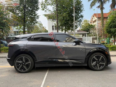Xe VinFast VF7 Plus AWD 2024