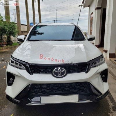 Xe Toyota Fortuner Legender 2.7L 4x2 AT 2025