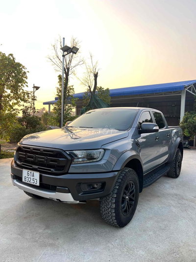 Ford Ranger Raptor Xám