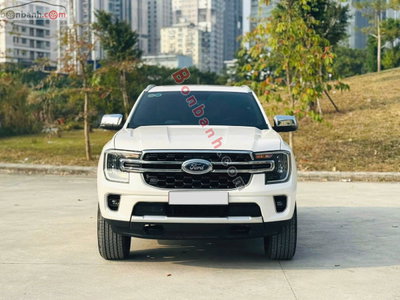 Xe Ford Everest Titanium 2.0L 4x2 AT 2022