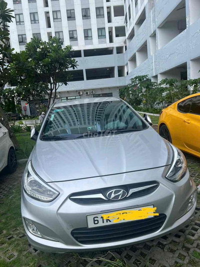 Hyundai Accent Blue 2013 Bạc