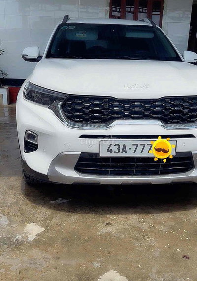 KIA SONET 2023 1.5 luxury trắng lăn bánh tháng 11