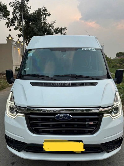 Ford transit 2025 lướt