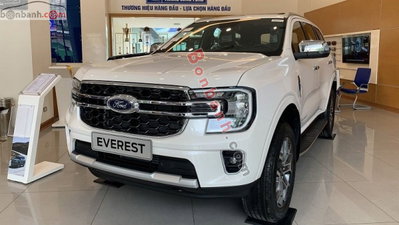 Xe Ford Everest Titanium 2.0L 4x2 AT 2026