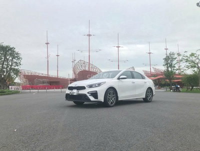 Kia Cerato 2020 2.0 AT Premium 80000 km