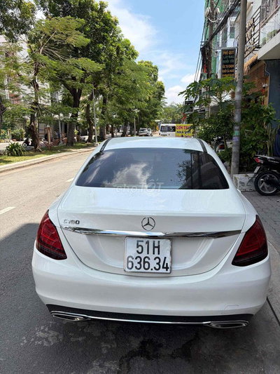 Mercedes Benz c180 2019 - 45000 km