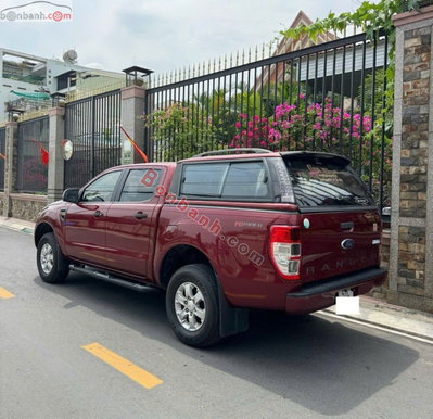 Xe Ford Ranger XLS 2.2L 4x2 AT 2015