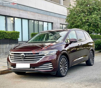 Xe Volkswagen Viloran Luxury 2024