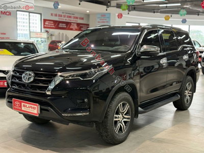 Xe Toyota Fortuner 2.4L 4x2 AT 2022