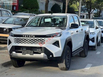 Xe Toyota Hilux 2.4L 4x2 AT 2026