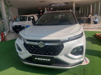 01 Xe Suzuki Fronx GLX Plus Trắng - Đen GIAO NGAY