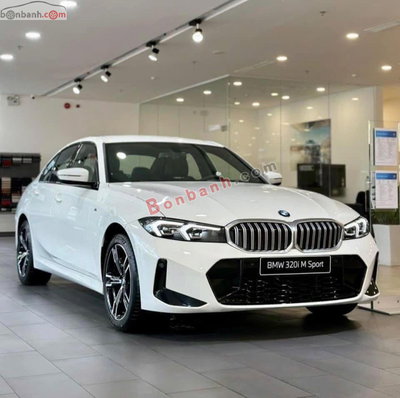 Xe BMW 3 Series 320i M Sport 2025