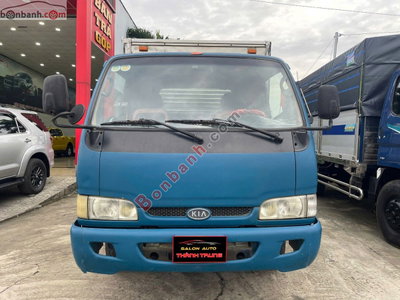 Xe Kia K3000S 2012