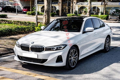 Xe BMW 3 Series 320i Sport Line 2024