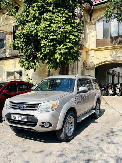 Ford Everest 2014 Vàng cát