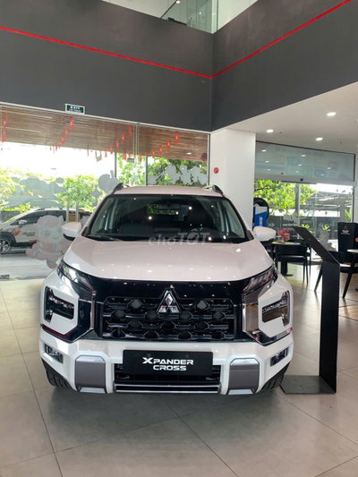 Mitsubishi Xpander Cross - giảm 100% Thuế + BHVC
