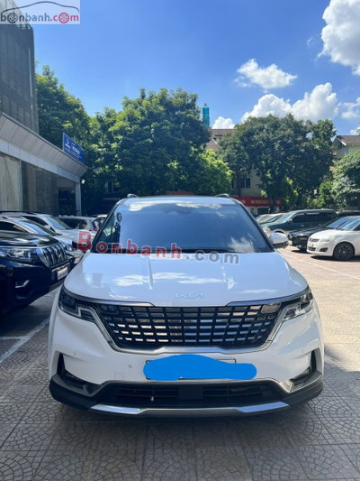 Xe Kia Carnival Signature 2.2D 2022