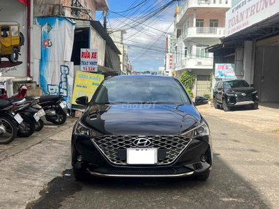 Hyundai Accent Đen 5 chỗ