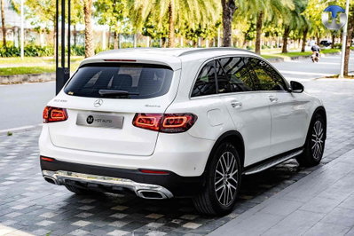 Mercedes-Benz GLC200 4Matic 2022 bản V1