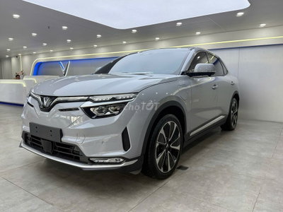 VF8 MÀU XÁM ĐẶC BIỆT HÀNG SẴN KHÔNG NHIỀU-VAY 90%