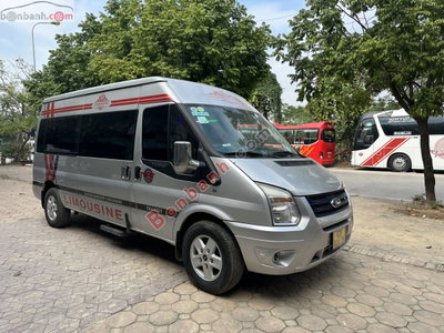 Xe Ford Transit Luxury 2015