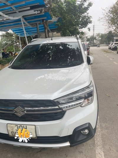Suzuki XL7 2021 Trắng 7 chỗ
