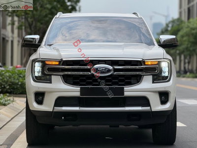 Xe Ford Everest Titanium 2.0L 4x2 AT 2022