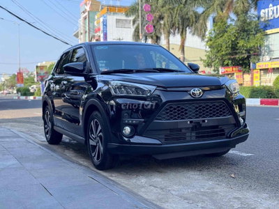 Toyota Raize Đen