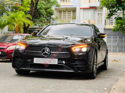 Xe Mercedes Benz E class E300 AMG 2020