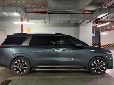 Kia Carnival 2022 2.2D Luxury 8 chỗ - 55000 km