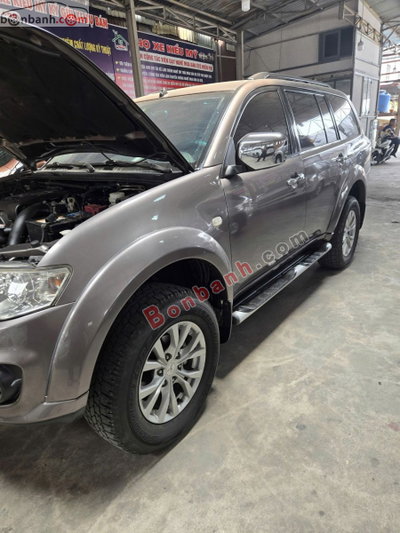 Xe Mitsubishi Pajero Sport G 4x2 AT 2016