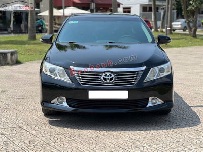Xe Toyota Camry 2.5Q 2014