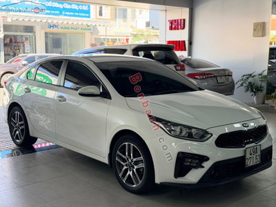 Xe Kia Cerato 1.6 MT 2019