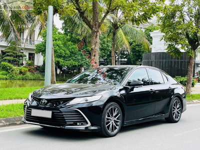 Xe Toyota Camry 2.5Q 2022