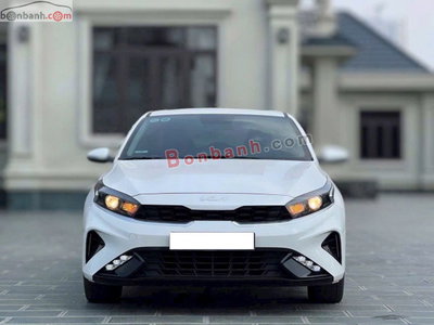 Xe Kia K3 Luxury 1.6 AT 2024