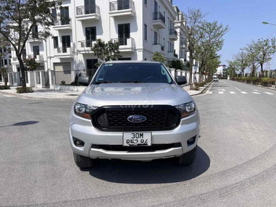 Ford Ranger Bạc 5 chỗ Dầu Số sàn