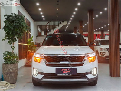 Xe Kia Seltos Premium 1.6 AT 2022
